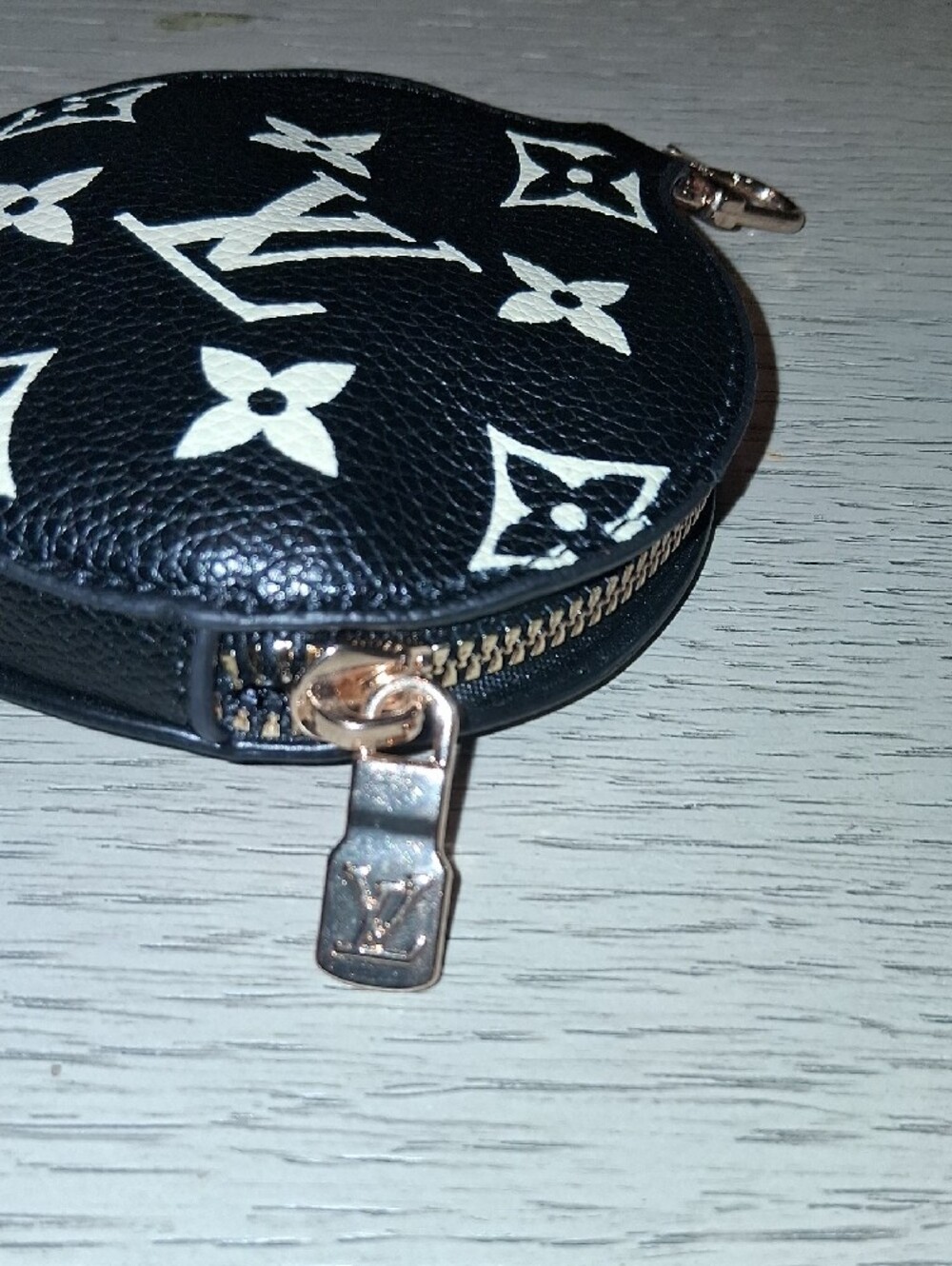 Source Unknown Monogram Coin Pouch - Picture 6 of 9